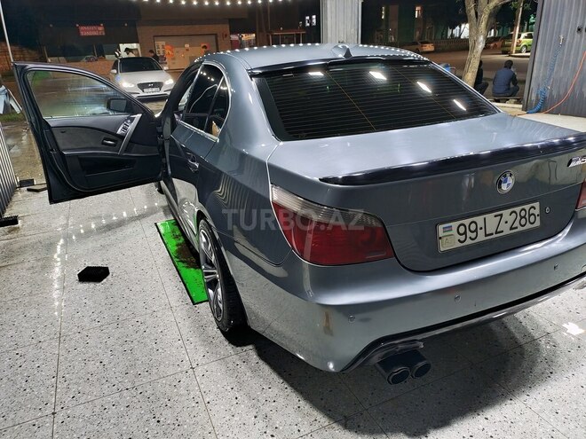 BMW 520-7