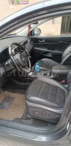 Kia Sorento-9