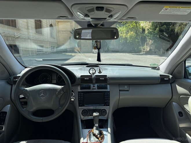 Mercedes C 200-7
