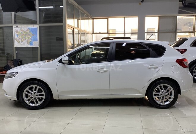 Kia Cerato-7