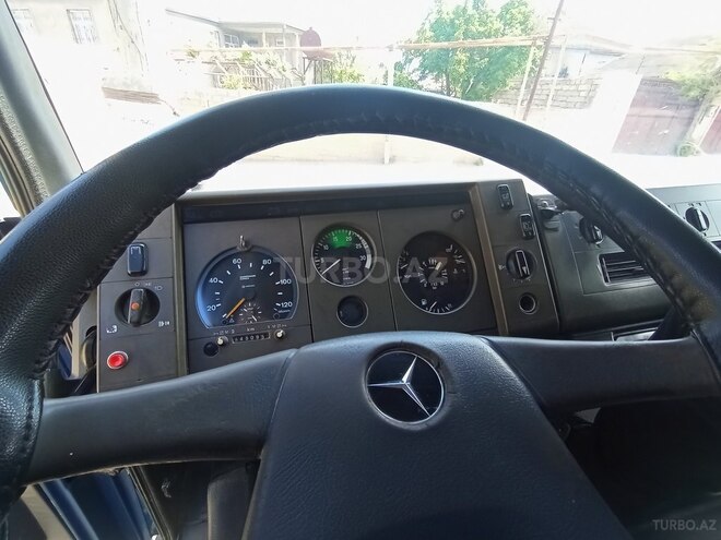 Mercedes Atego 814-13