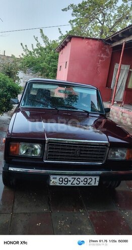 LADA (VAZ) 2107-1