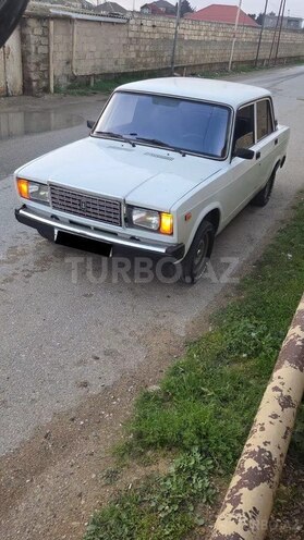 LADA (VAZ) 2107-5