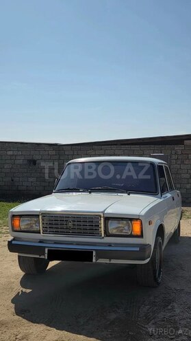 LADA (VAZ) 2107-2