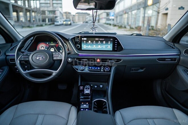 Hyundai Sonata-19