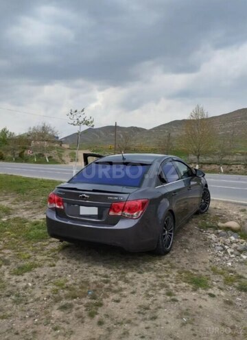 Chevrolet Cruze-3