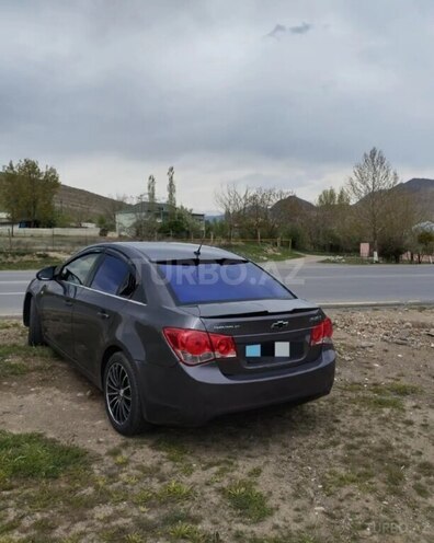 Chevrolet Cruze-4