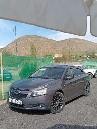 Chevrolet Cruze-2