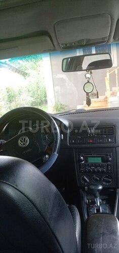 Volkswagen Jetta-3
