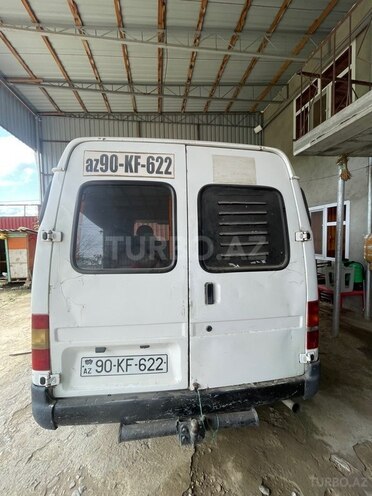 Ford Transit-2
