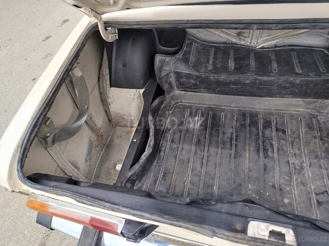 LADA (VAZ) 2106-3