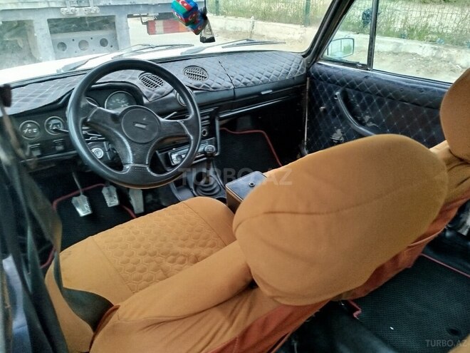 LADA (VAZ) 2106-10