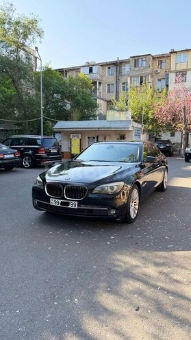 BMW 740-7