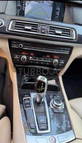 BMW 740-4