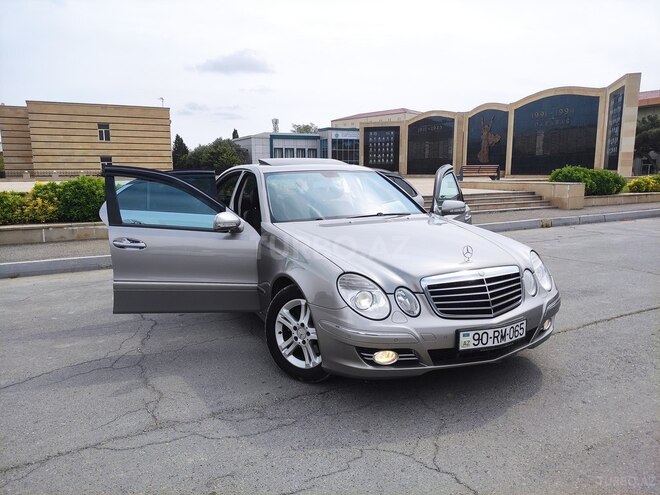 Mercedes E 220-9