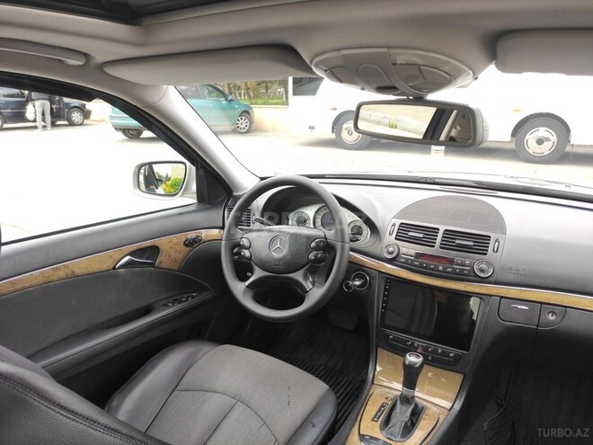 Mercedes E 220-14