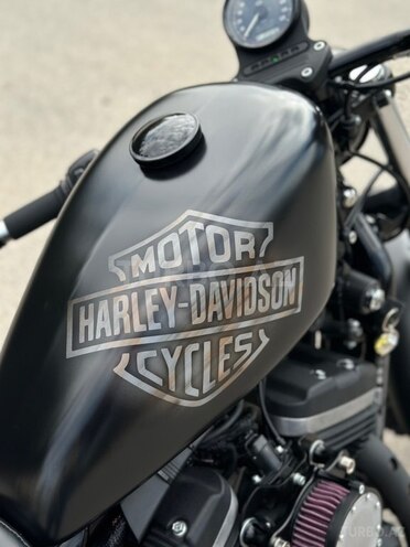 Harley-Davidson XL883N Sportster Iron 883-9