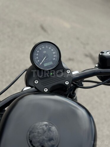 Harley-Davidson XL883N Sportster Iron 883-10