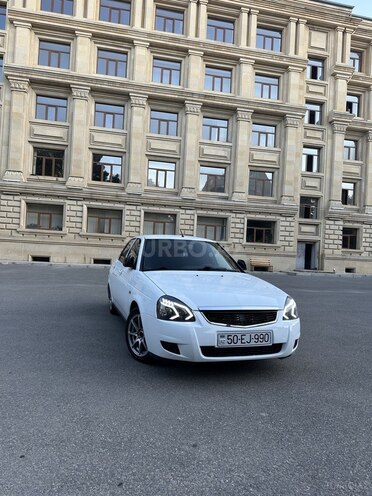 LADA (VAZ) Priora-1