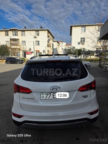 Hyundai Santa Fe-5