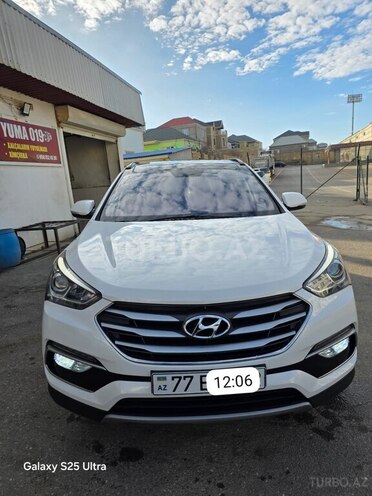 Hyundai Santa Fe-1