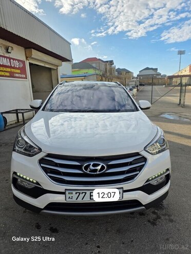 Hyundai Santa Fe-4