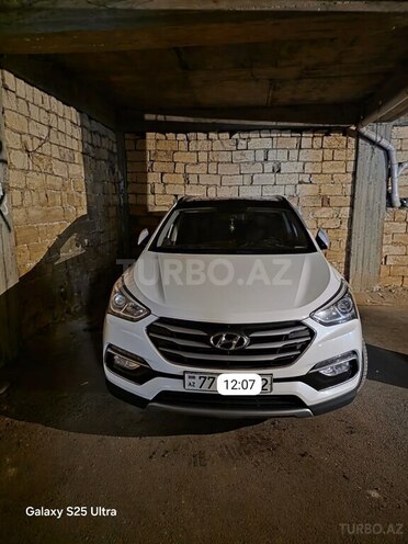 Hyundai Santa Fe-3