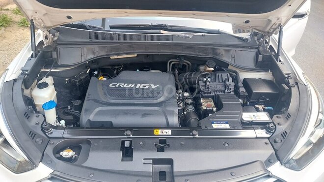 Hyundai Santa Fe-14