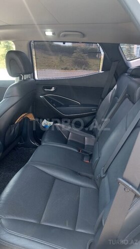 Hyundai Santa Fe-9