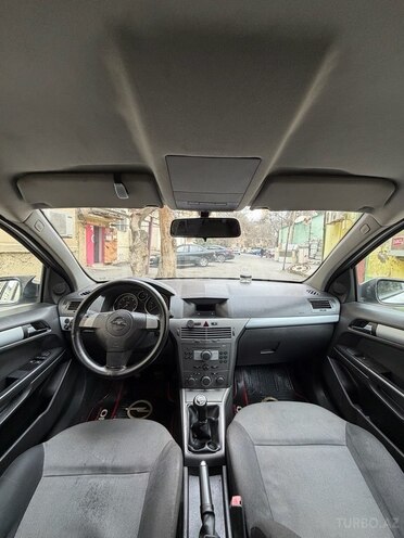 Opel Astra-3