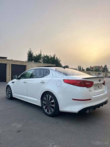 Kia K5-3