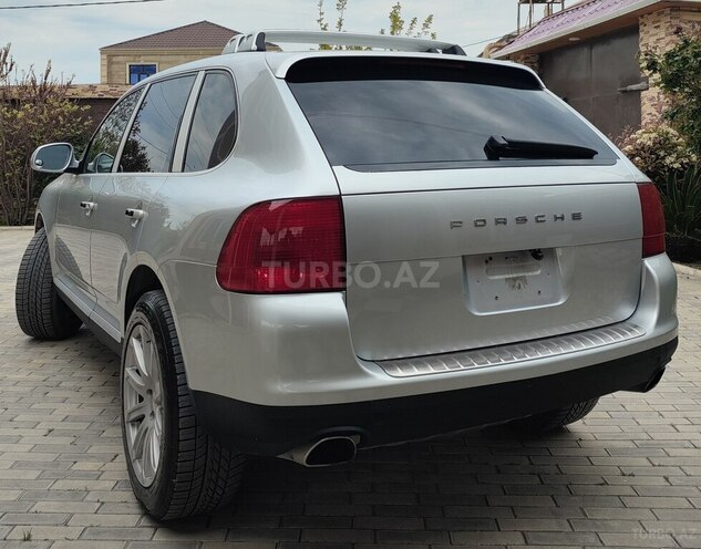 Porsche Cayenne S-7