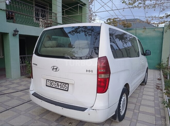 Hyundai H-1-4