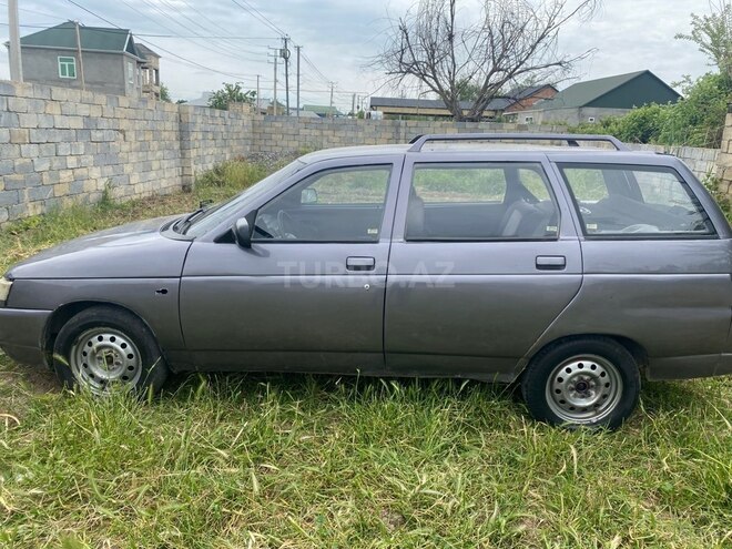 LADA (VAZ) 2111-4