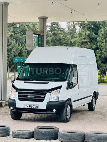 Ford Transit-1
