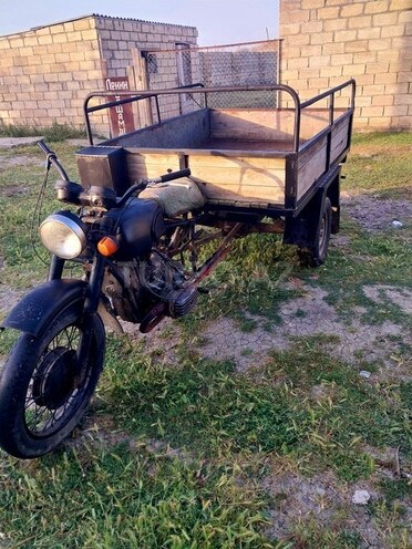 Dnepr K-750-1