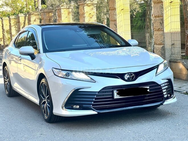 Toyota Camry-3