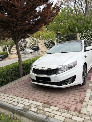 Kia Optima-1