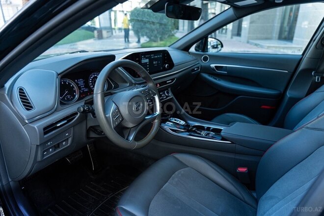 Hyundai Sonata-6