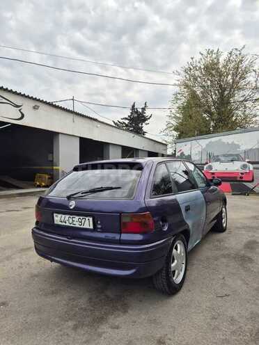 Opel Astra-4