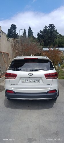 Kia Sorento-3