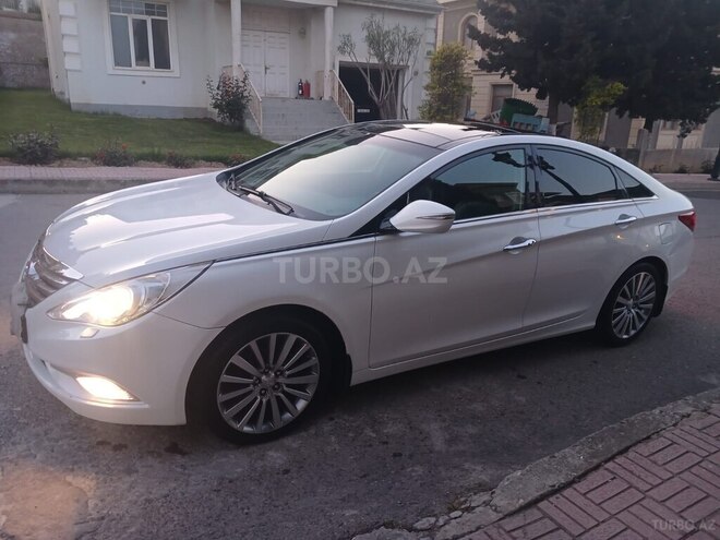 Hyundai Sonata-9