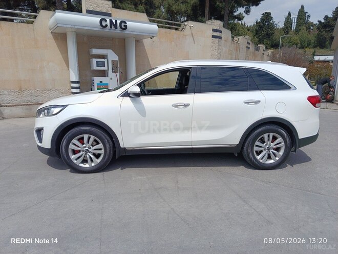 Kia Sorento-8