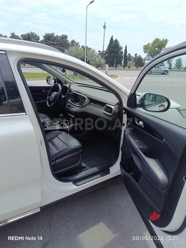 Kia Sorento-4