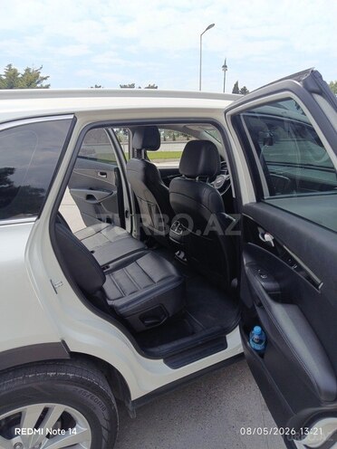 Kia Sorento-5