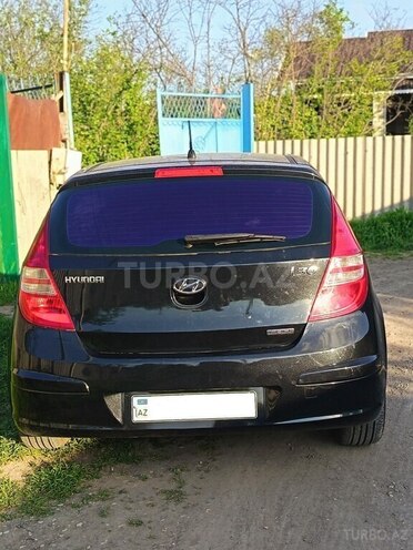 Hyundai i30-2