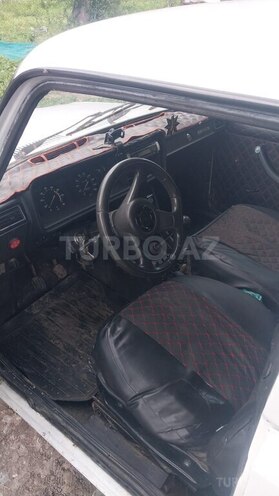 LADA (VAZ) 2107-5