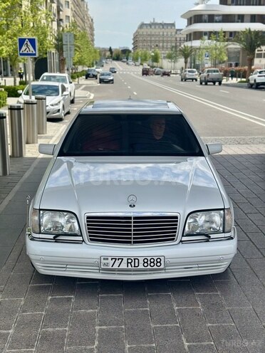 Mercedes S 500-11