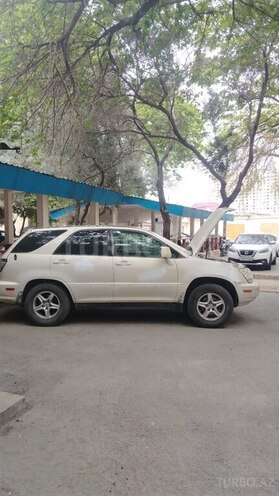 Lexus RX 300-2