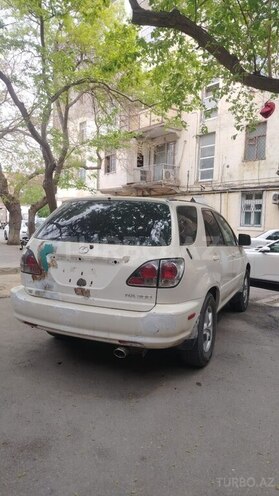 Lexus RX 300-7